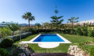 Nouvelle villa de luxe à vendre, golf de première ligne dans un complexe de golf fermé, New Golden Mile, Marbella - Estepona 3532 