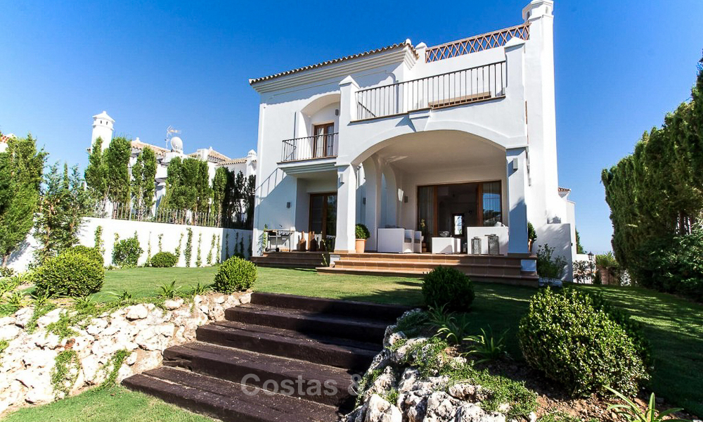 Nouvelle villa de luxe à vendre, golf de première ligne dans un complexe de golf fermé, New Golden Mile, Marbella - Estepona 3540