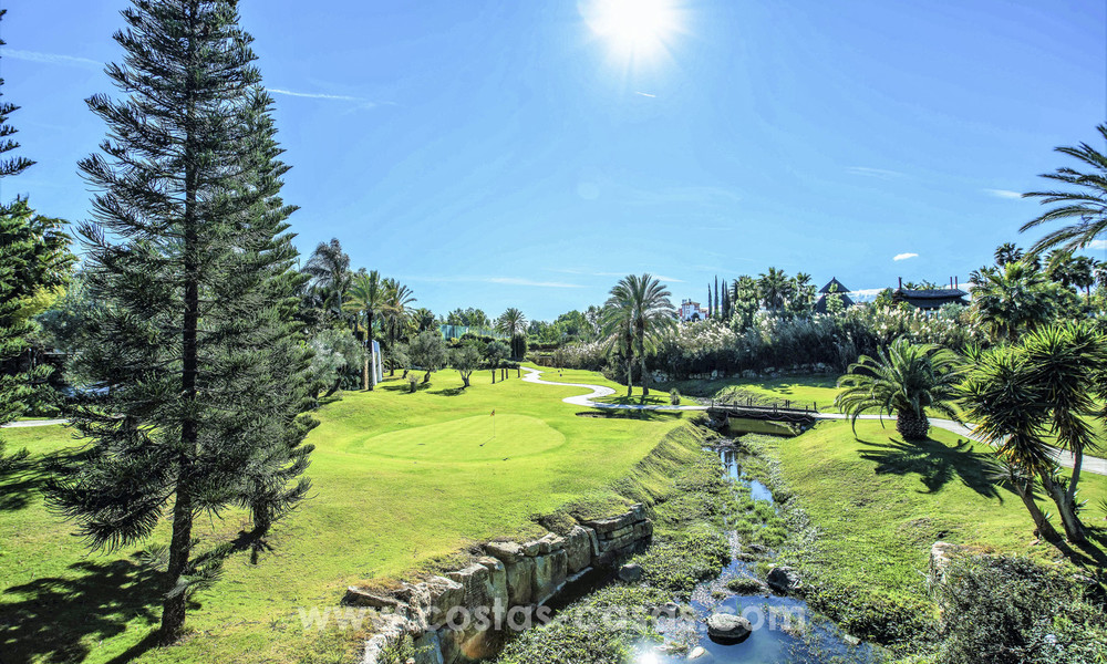 Nouvelles villas de luxe contemporaines à vendre dans un projet innovant, dans une zone de golf avec vue sur mer et le golf, Estepona - Marbella 3632
