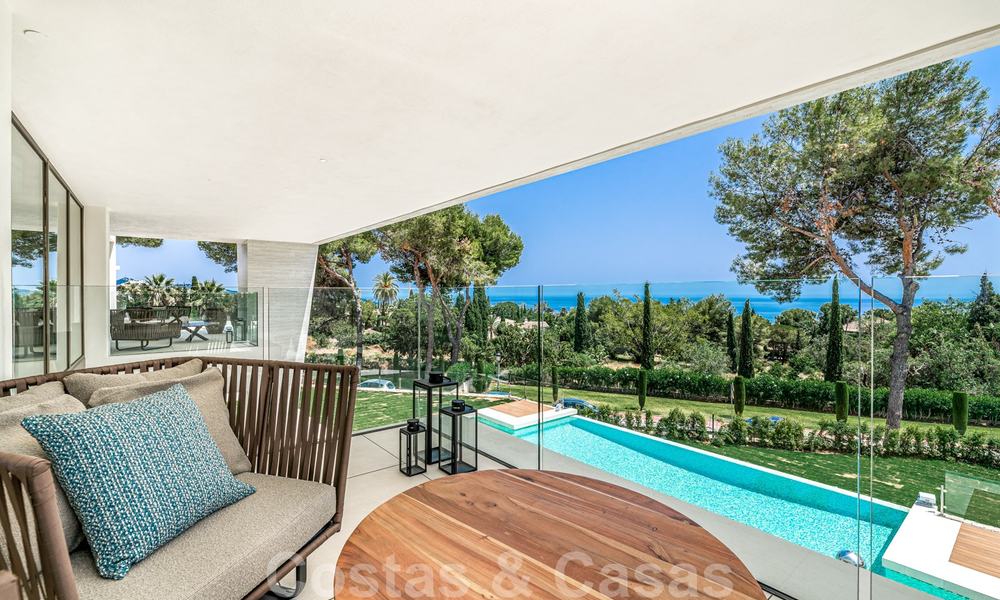 Extraordinaire villa contemporaine de luxe avec vue imprenable sur la mer à vendre à Sierra Blanca, Golden Mile, Marbella 27020