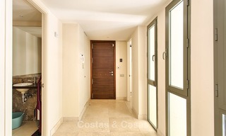 Luxe, moderne, spacieux appartement à vendre dans un complexe de golf 5 étoiles sur le New Golden Mile à Benahavis - Marbella 3690 