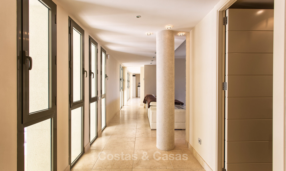 Luxe, moderne, spacieux appartement à vendre dans un complexe de golf 5 étoiles sur le New Golden Mile à Benahavis - Marbella 3691