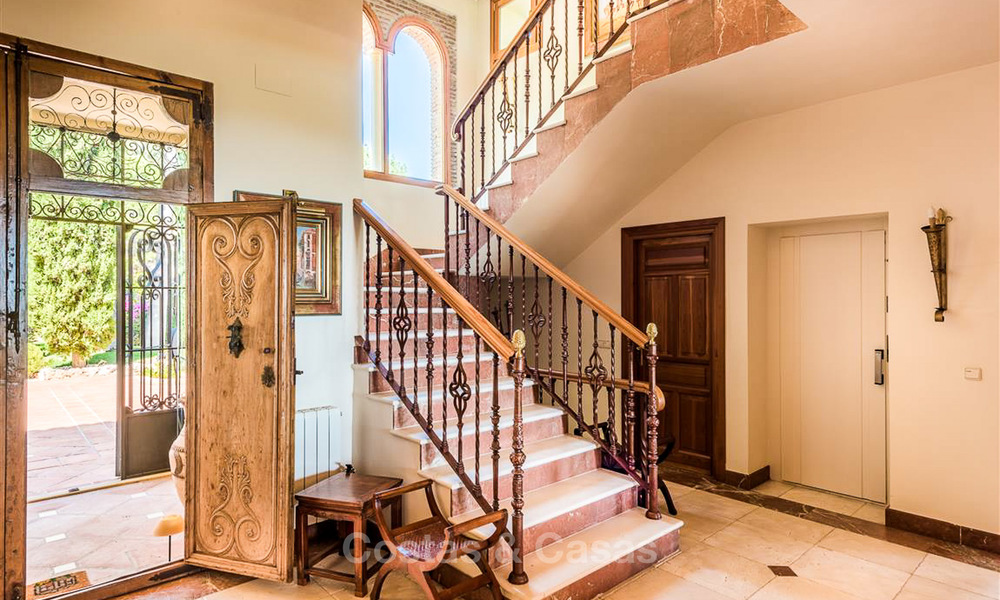 Charmante et spacieuse villa de style andalou à vendre à El Madronal, Benahavis - Marbella 3754