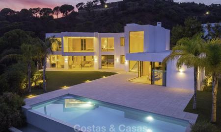 Nouvelle villa de luxe moderne et élégante à vendre à El Madroñal, Benahavis - Marbella 17165