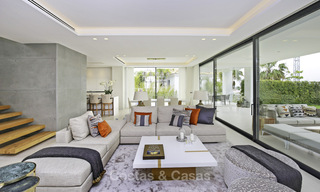 Villa de luxe à vendre, style contemporaine moderne, flambant neuf, prêt à emménager, vue mer à Benahavis, Marbella 36612 