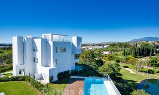 Nouveaux appartements exclusifs à vendre dans un complexe de golf haut de gamme à Benahavis - Marbella. Prête! - Dernier - Penthouse! 33218 