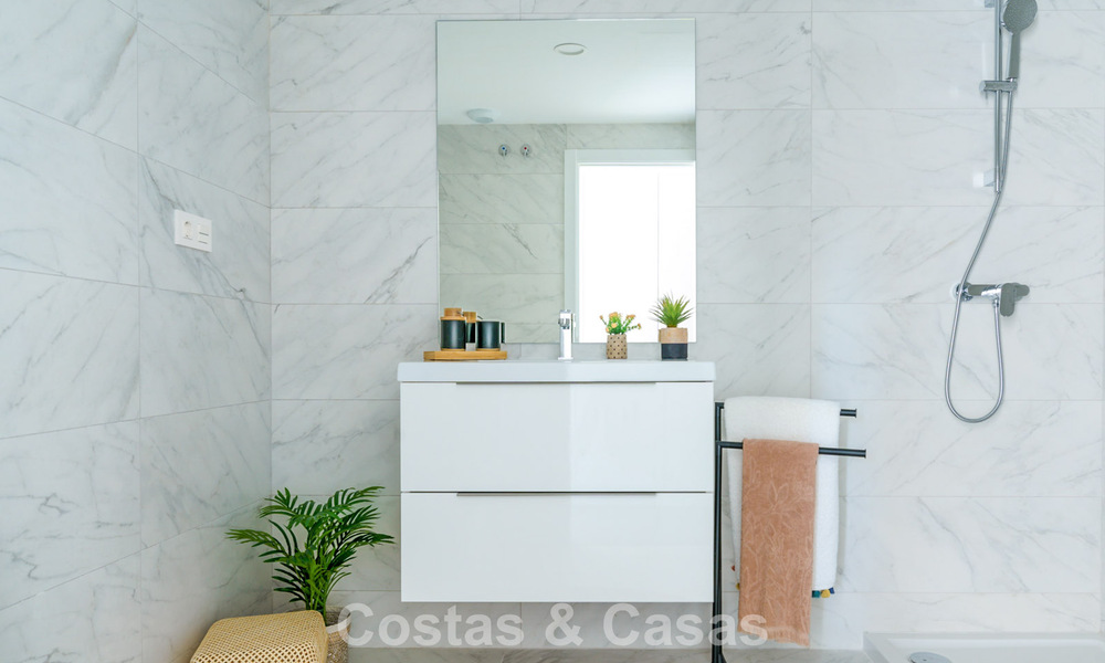 Appartements modernes à vendre dans un nouveau projet de construction contemporain à Mijas - Costa del Sol 780173