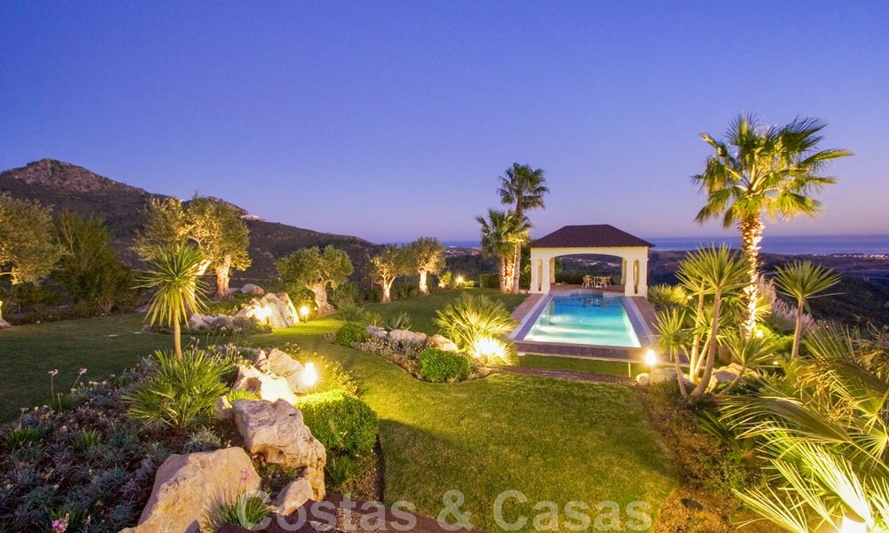 Villa exclusive à vendre, avec vue sur mer à un complexe exclusif dans la région de Marbella - Benahavis 22376