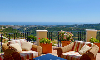 Villa exclusive à vendre, avec vue sur mer à un complexe exclusif dans la région de Marbella - Benahavis 22381 
