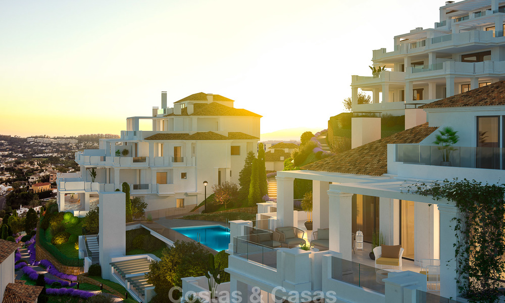 Beaux appartements de luxe à vendre dans un complexe exclusif à Nueva Andalucia - Marbella avec vue sur le golf et la mer 4320