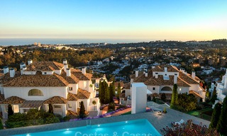 Beaux appartements de luxe à vendre dans un complexe exclusif à Nueva Andalucia - Marbella avec vue sur le golf et la mer 4322 