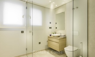 Beaux appartements de luxe à vendre dans un complexe exclusif à Nueva Andalucia - Marbella avec vue sur le golf et la mer 12450 