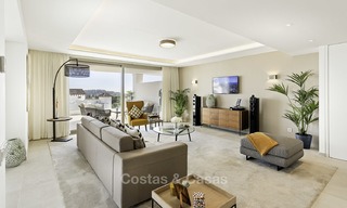 Beaux appartements de luxe à vendre dans un complexe exclusif à Nueva Andalucia - Marbella avec vue sur le golf et la mer 12475 