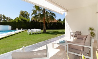 Villa moderne à vendre près de la plage et golf à Marbella - Estepona 4302 
