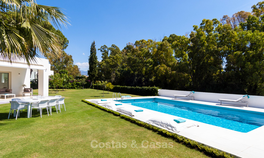 Villa moderne à vendre près de la plage et golf à Marbella - Estepona 4308