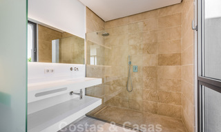 Offre spéciale! Villas de luxe, spacieuses et modernes avec de magnifiques vues sur mer à vendre dans un nouveau développement - entre Marbella et Estepona 32044 
