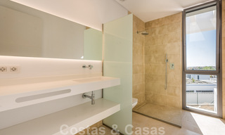 Offre spéciale! Villas de luxe, spacieuses et modernes avec de magnifiques vues sur mer à vendre dans un nouveau développement - entre Marbella et Estepona 32045 