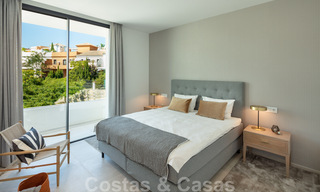 Nouvelles villas modernes de luxe à vendre sur un terrain de golf du New Golden Mile, Marbella - Estepona 32934 