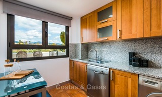 Bonne affaire ! Appartements et maisons à vendre dans un complexe de golf de style méditerranéen, entre Marbella et Estepona 4482 