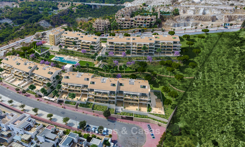 Offre attrayante : appartements modernes à vendre avec des vues fantastiques sur mer à Benalmadena, Costa del Sol 4508