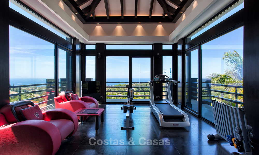 Villa moderne, très exclusive et majestueuse avec de superbes vues sur mer à vendre, Golden Mile, Marbella 4535