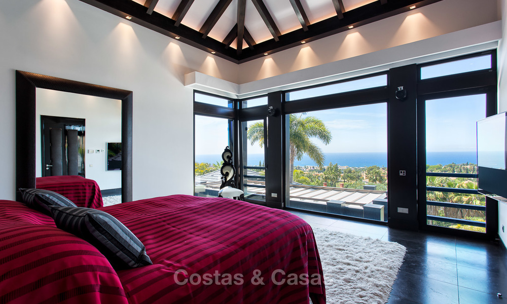 Villa moderne, très exclusive et majestueuse avec de superbes vues sur mer à vendre, Golden Mile, Marbella 4539