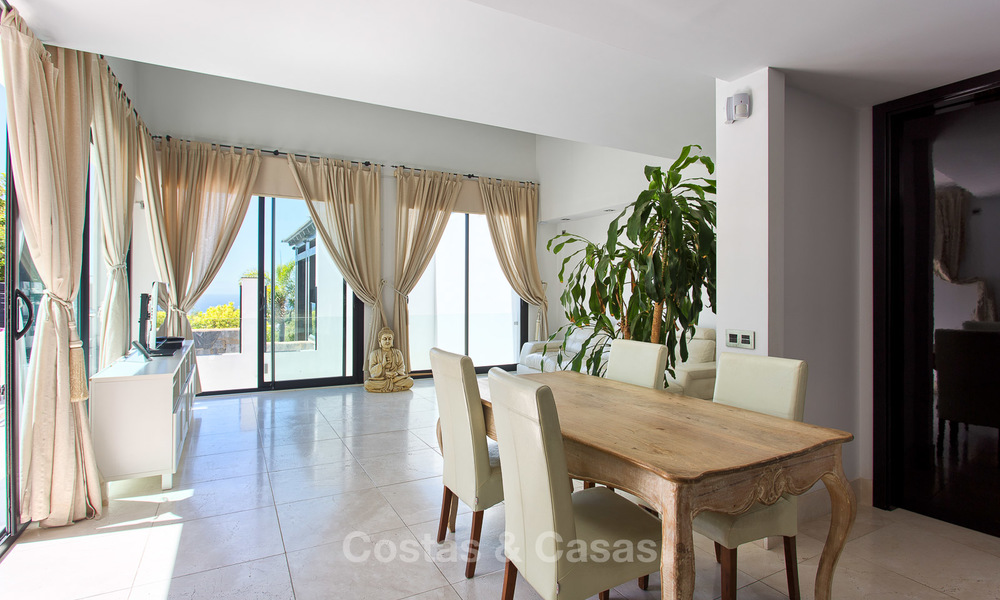 Villa moderne, très exclusive et majestueuse avec de superbes vues sur mer à vendre, Golden Mile, Marbella 4554