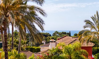 Villa de luxe haut de gamme de style classique avec vue mer à vendre sur le Golden Mile, Marbella 4640 
