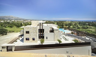 Villa de luxe spectaculaire et moderne à vendre, directement sur un golf, avec vue panoramique sur mer, Benahavis - Marbella 4760 