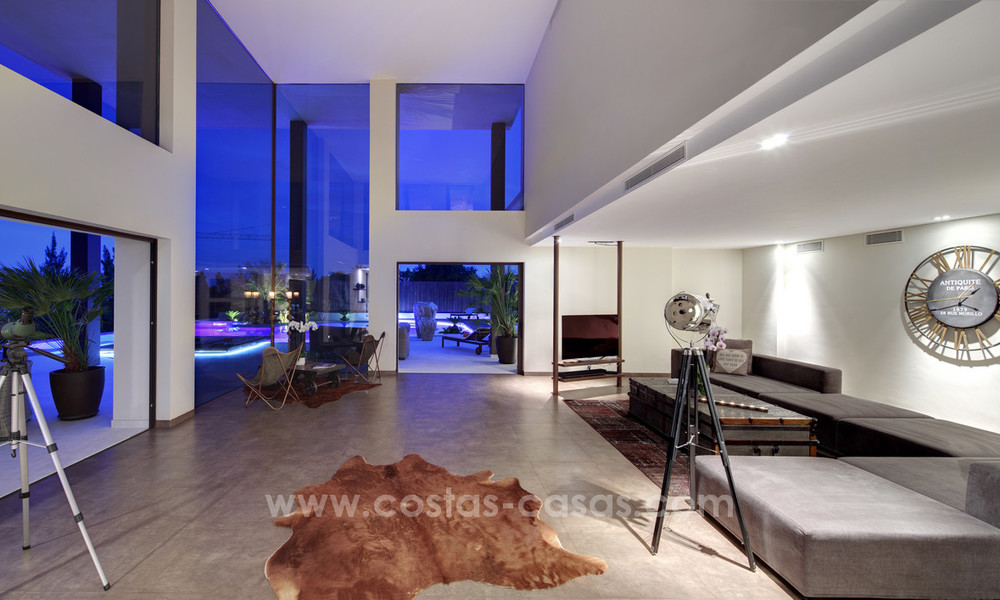Villa de luxe spectaculaire et moderne à vendre, directement sur un golf, avec vue panoramique sur mer, Benahavis - Marbella 4761