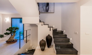 Villa de luxe rénovée dans un style andalou avec vue mer à vendre, Elviria, Est de Marbella 4820 