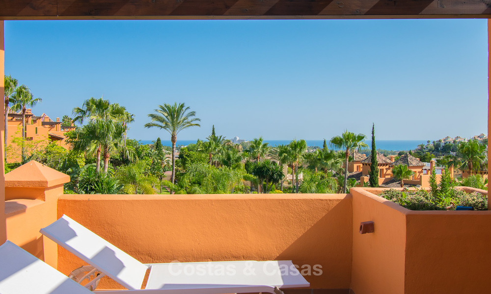 Fraîchement rénové, maisons de ville de style andalou à vendre, avec vue sur mer, prêt à emménager, Benahavis - Marbella 5966