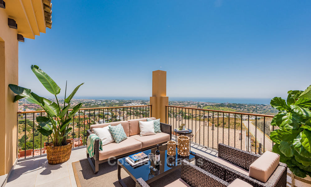 A vendre, nouveaux appartements de luxe, style andalou avec vue imprenable sur mer, Benahavis - Marbella 5081
