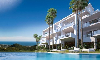Appartements de luxe modernes à vendre avec vue imprenable sur mer, à quelques minutes en voiture du centre de Marbella. 4872 