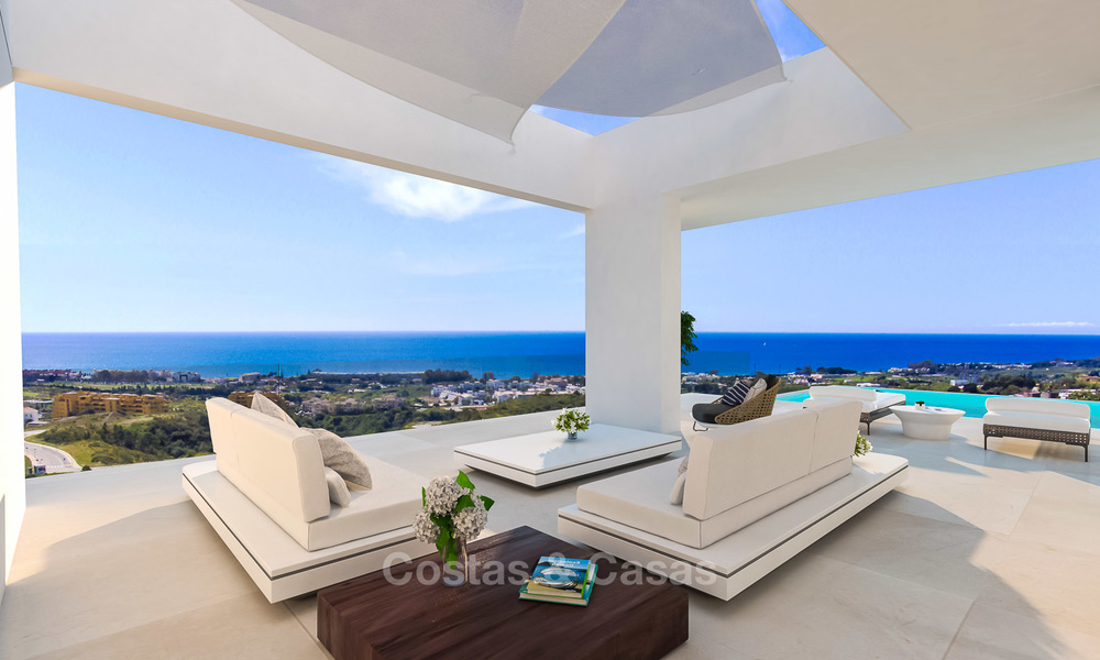 Nouvelles villas modernes et contemporaines à vendre, vue panoramique sur mer, sur le New Golden Mile entre Marbella et Estepona 5104