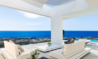 Nouvelles villas modernes et contemporaines à vendre, vue panoramique sur mer, sur le New Golden Mile entre Marbella et Estepona 5109 