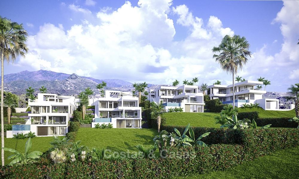 Nouvelles villas modernes et contemporaines à vendre, vue panoramique sur mer, sur le New Golden Mile entre Marbella et Estepona 13990