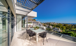 Nouveaux appartements de luxe et exclusifs à vendre avec design contemporain et vue mer, à Benahavis - Marbella 35220 