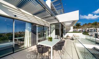 Nouveaux appartements de luxe et exclusifs à vendre avec design contemporain et vue mer, à Benahavis - Marbella 35221 