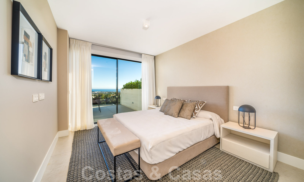 Nouveaux appartements de luxe et exclusifs à vendre avec design contemporain et vue mer, à Benahavis - Marbella 35227