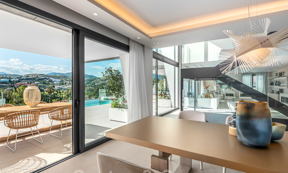Villas de luxe modernes et exclusives à vendre sur le New Golden Mile entre Marbella et Estepona 25360