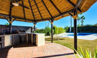 Belle villa rénovée avec vue sur mer à vendre à La Duquesa, Manilva, Costa del Sol 5540 