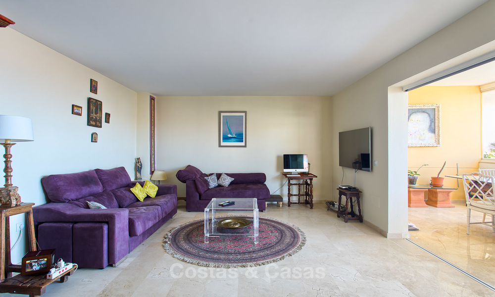 Penthouse de luxe, très spacieux et confortable à vendre au centre d'Estepona 5634