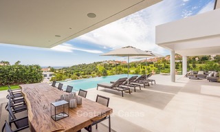 Villa spectaculaire haut de gamme à vendre, clé en main, avec vue panoramique sur la mer, le golf et la montagne, Benahavis - Marbella 5858 