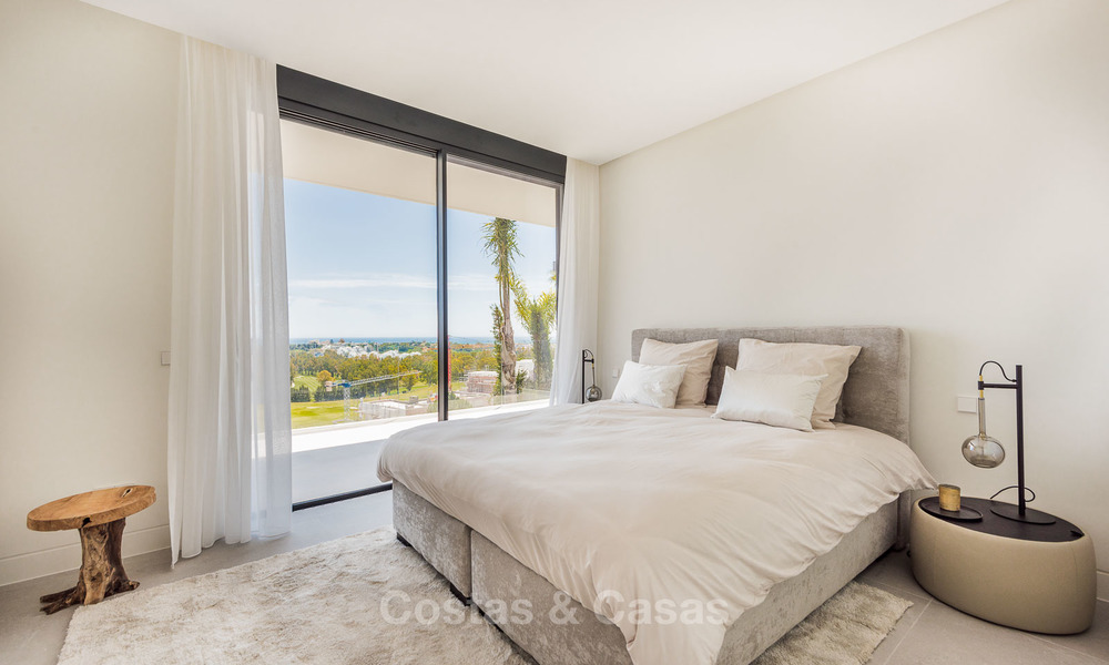 Villa de luxe haut de gamme à vendre, clé en main, avec vue panoramique sur la mer, le golf et la montagne, Benahavis - Marbella 5883