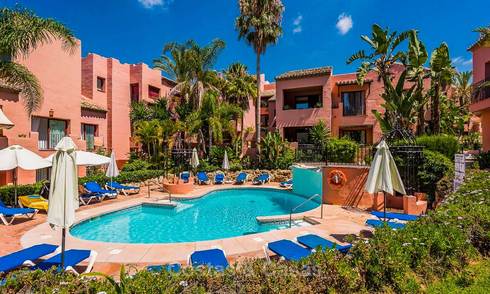 Spacieux penthouse à vendre, côté plage, dans un complexe de luxe, Elviria, Marbella 5999