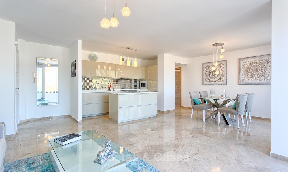 Appartement confortable et lumineux à vendre, récemment rénové, Nueva Andalucía, Marbella 6049