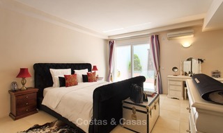 Villa de style andalou à vendre avec une vue magnifique sur la mer, près du golf et de la plage, Marbella 6086 