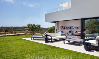 Nouveaux maisons de ville avant-gardistes à vendre, vues imprenables sur la mer, Casares, Costa del Sol 41382 