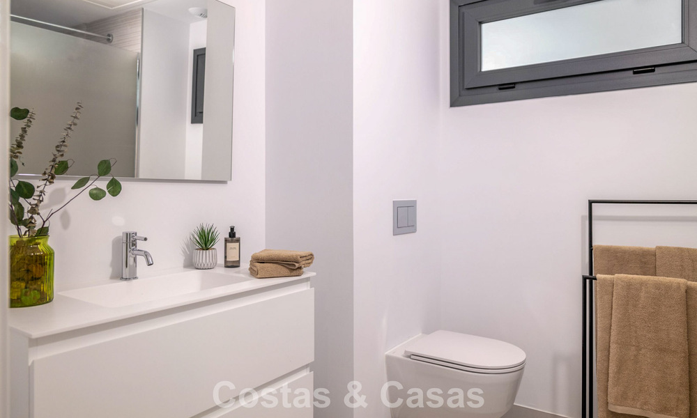 Nouveaux appartements modernes dans une station balnéaire 5 étoiles à vendre à Marbella avec une vue imprenable sur la mer 802781